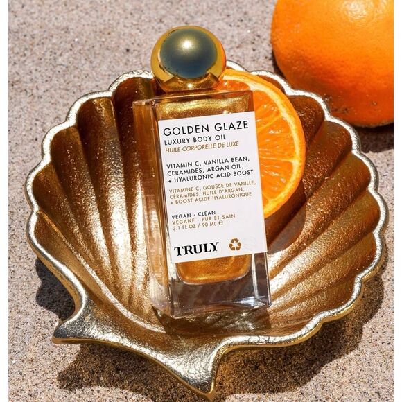 TRULY - NWT Golden Glaze Luxury Body Oil. Scented w/Clove, Orange, & Vanilla - Picture 12 of 16
